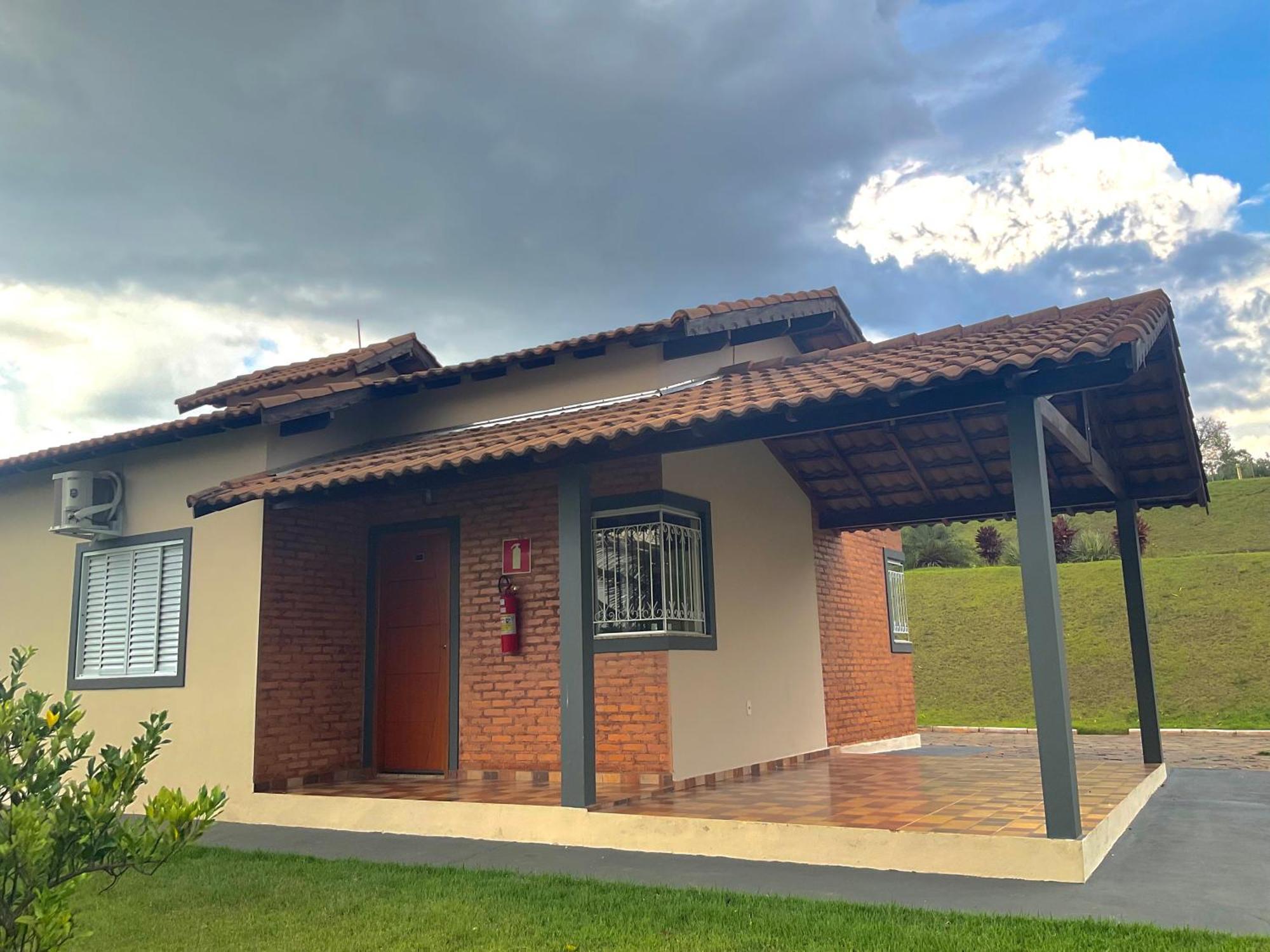 Pousada Dona Tereza Guape Exterior photo